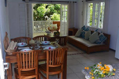 Petit Baie Chalet Pointe Larue Kültér fotó